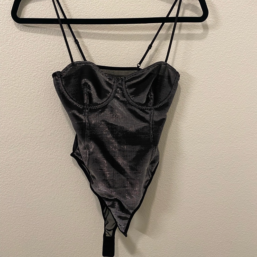 NWOT KAT THE LABEL Delta Bodysuit in Gunmetal